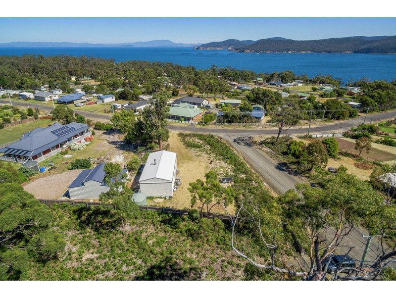 25 Skeggs Road, White Beach TAS 7184