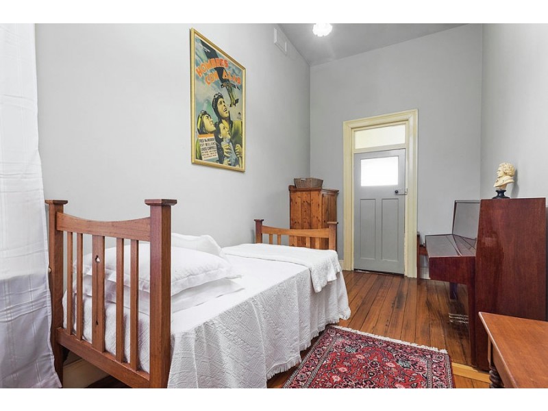 10 Swan Street, North Hobart TAS 7000