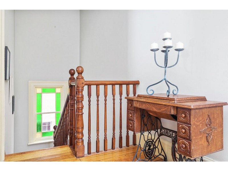 10 Swan Street, North Hobart TAS 7000