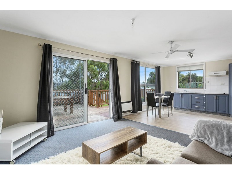 44 Skeggs Avenue, White Beach TAS 7184