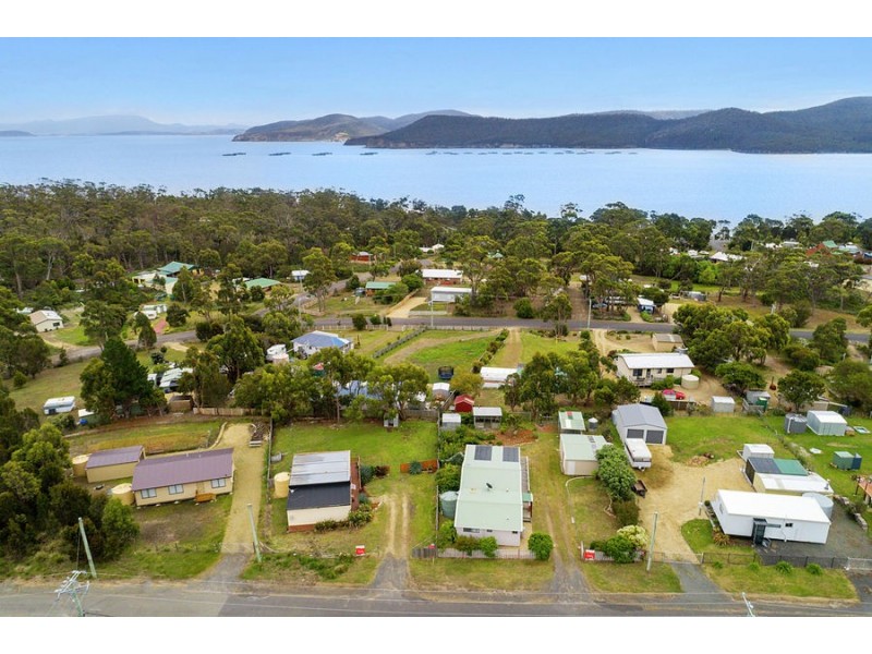 40 Skeggs Avenue, White Beach TAS 7184