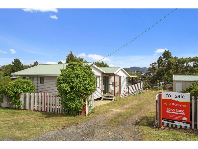 40 Skeggs Avenue, White Beach TAS 7184