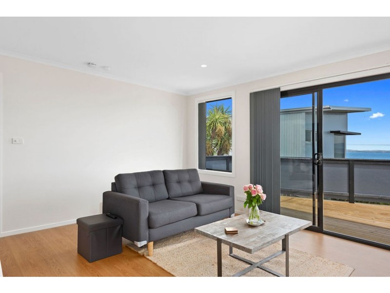 1 Rowan Avenue, Primrose Sands TAS 7173
