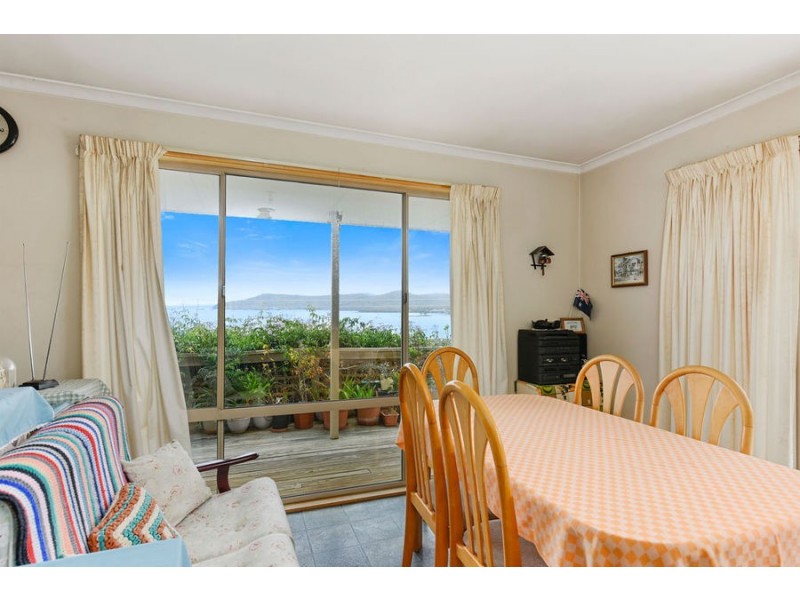 57 Lagoon Road, White Beach TAS 7184