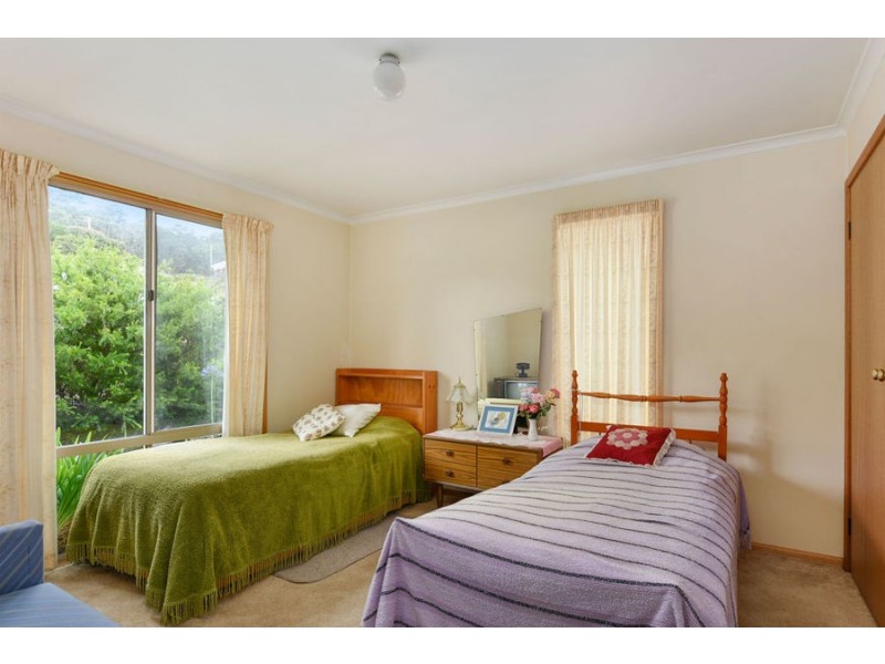 57 Lagoon Road, White Beach TAS 7184