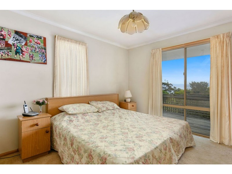 57 Lagoon Road, White Beach TAS 7184