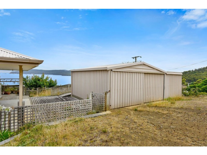 57 Lagoon Road, White Beach TAS 7184
