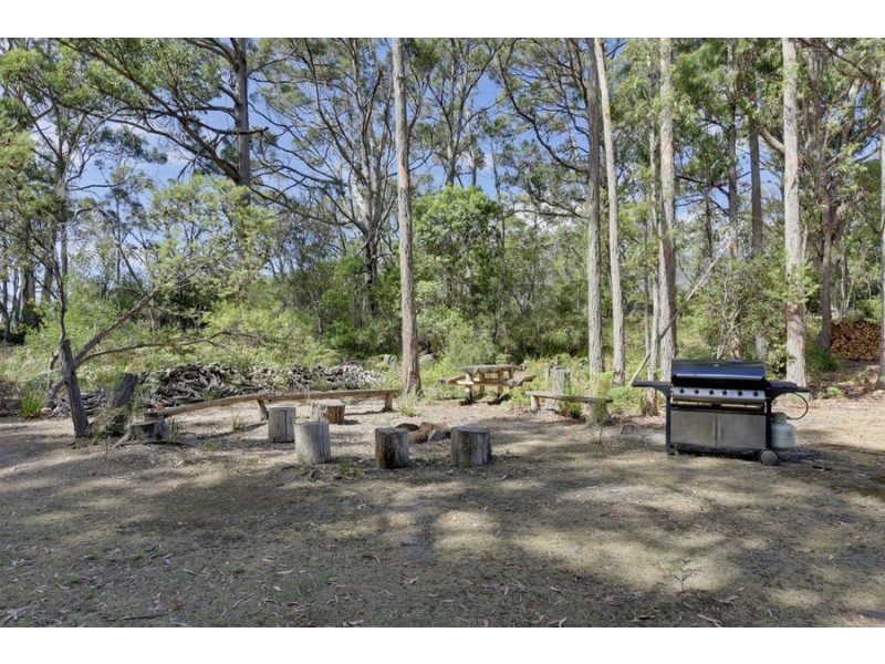 195 Old Jetty Road, Eaglehawk Neck TAS 7179