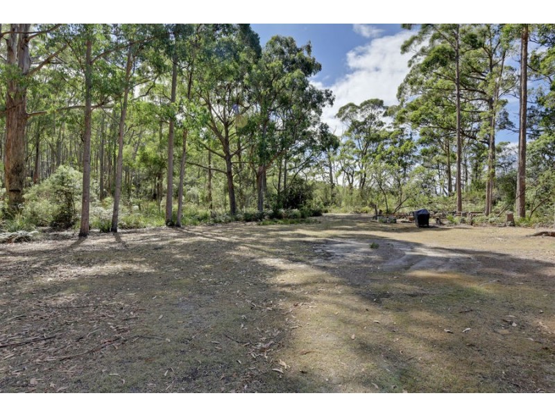 195 Old Jetty Road, Eaglehawk Neck TAS 7179