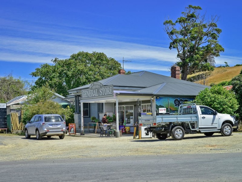 1 Saltwater River Rd, Premaydena TAS 7185