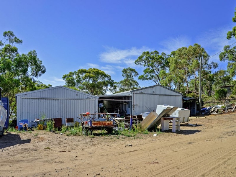 646 Shark Point Rd, Penna TAS 7171