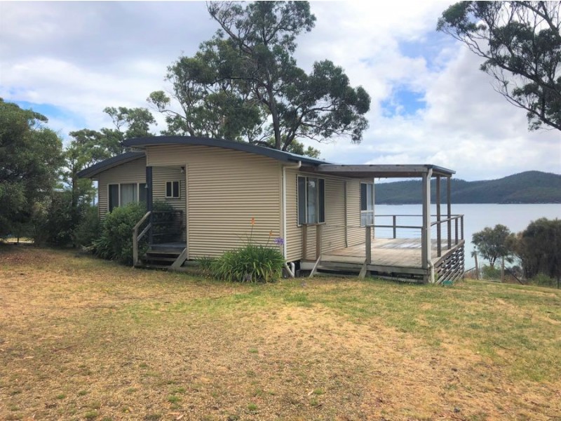 24 Spaulding Street, White Beach TAS 7184