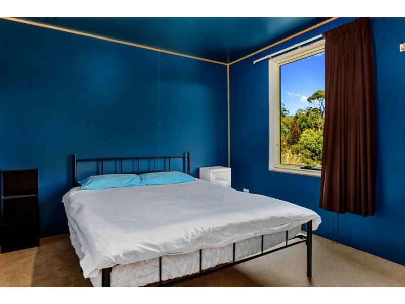 64 Lagoon Road, White Beach TAS 7184
