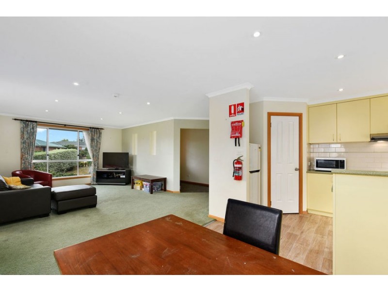 9 Antonio Court, Kingston TAS 7050