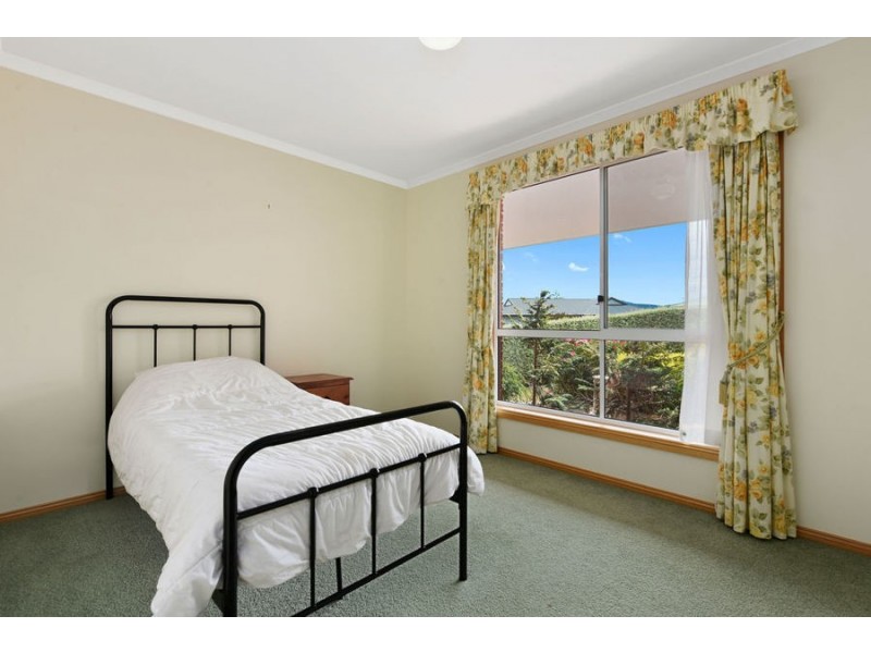 9 Antonio Court, Kingston TAS 7050