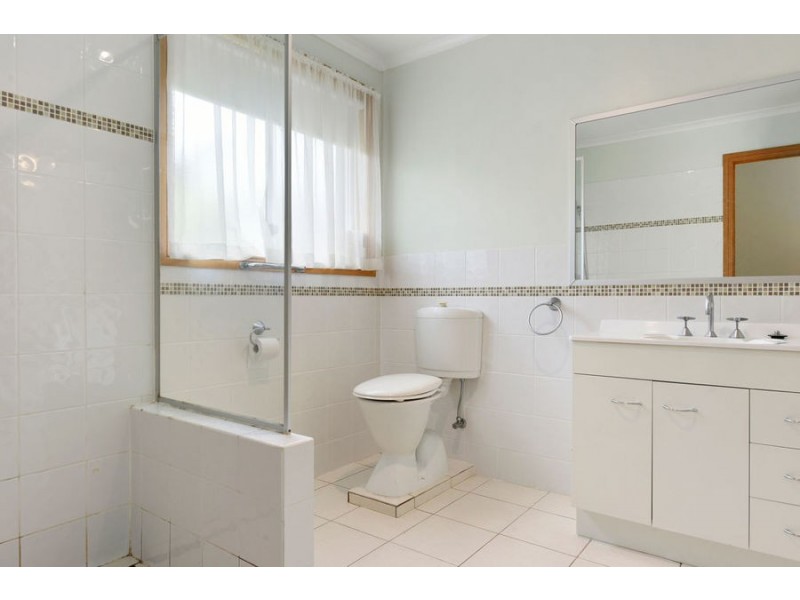 9 Antonio Court, Kingston TAS 7050