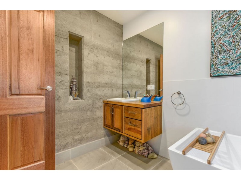 22 Craigs Hill Road, Boomer Bay TAS 7177