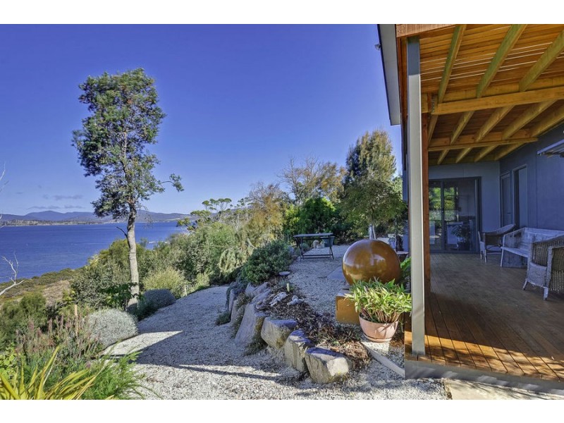 22 Craigs Hill Road, Boomer Bay TAS 7177