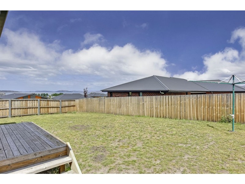 1 Bedstone Road, Oakdowns TAS 7019