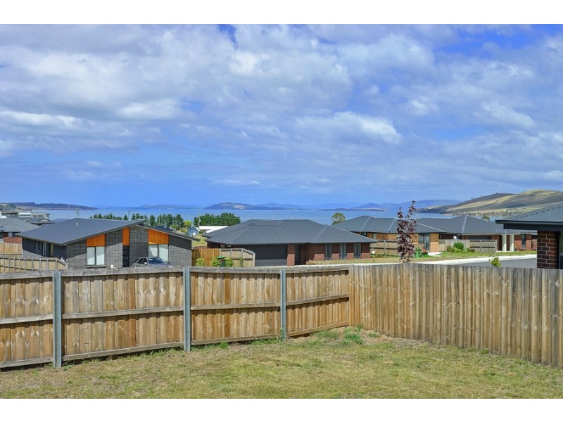 1 Bedstone Road, Oakdowns TAS 7019
