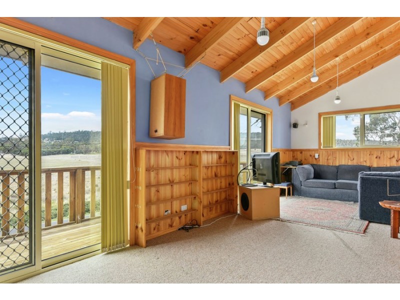 1 Chaffey Drive, Dodges Ferry TAS 7173