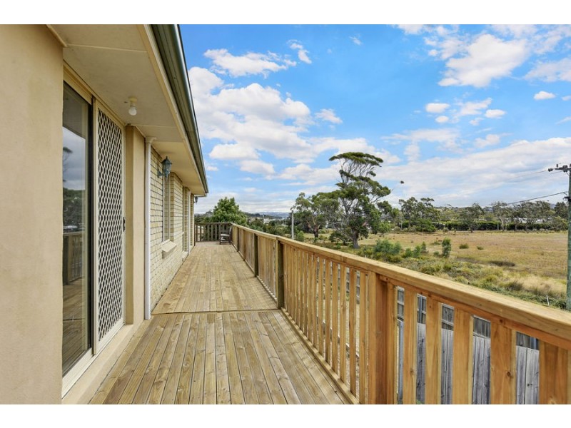 1 Chaffey Drive, Dodges Ferry TAS 7173