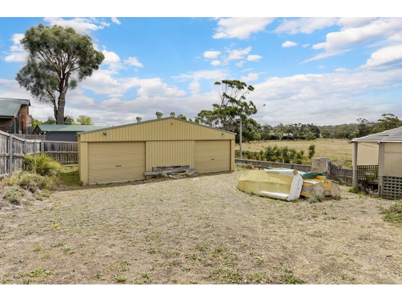 1 Chaffey Drive, Dodges Ferry TAS 7173
