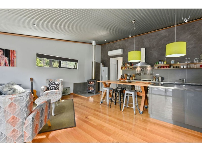 186 Old Jetty Road, Eaglehawk Neck TAS 7179