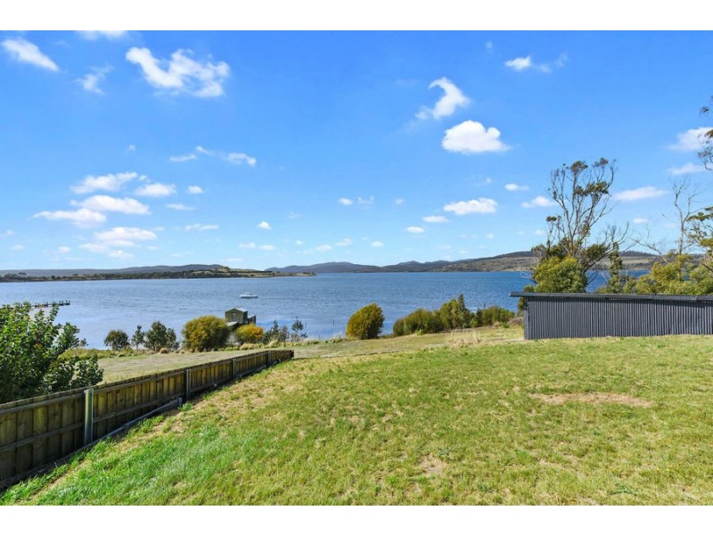 46 Bay Road, Boomer Bay TAS 7177
