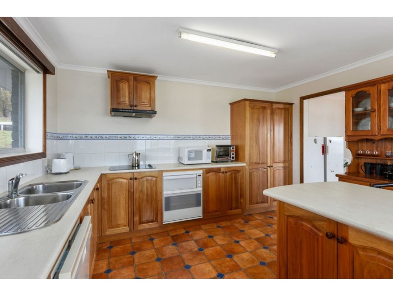 46 Bay Road, Boomer Bay TAS 7177