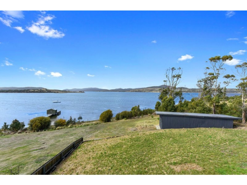 46 Bay Road, Boomer Bay TAS 7177