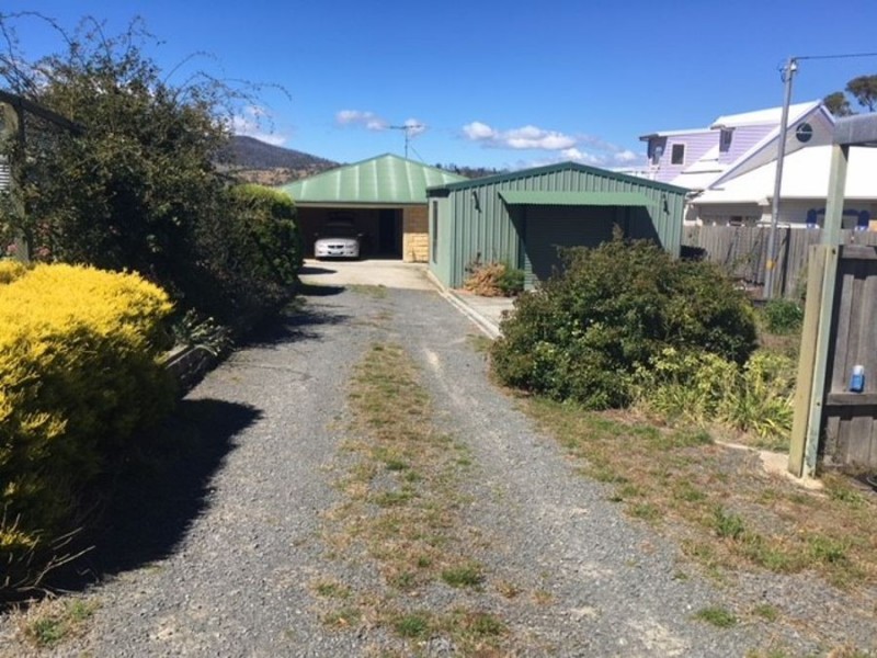 99 Arthur Highway, Dunalley TAS 7177