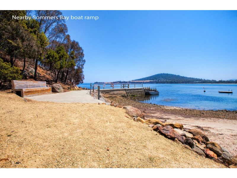 663 Sommers Bay Road, Murdunna TAS 7178
