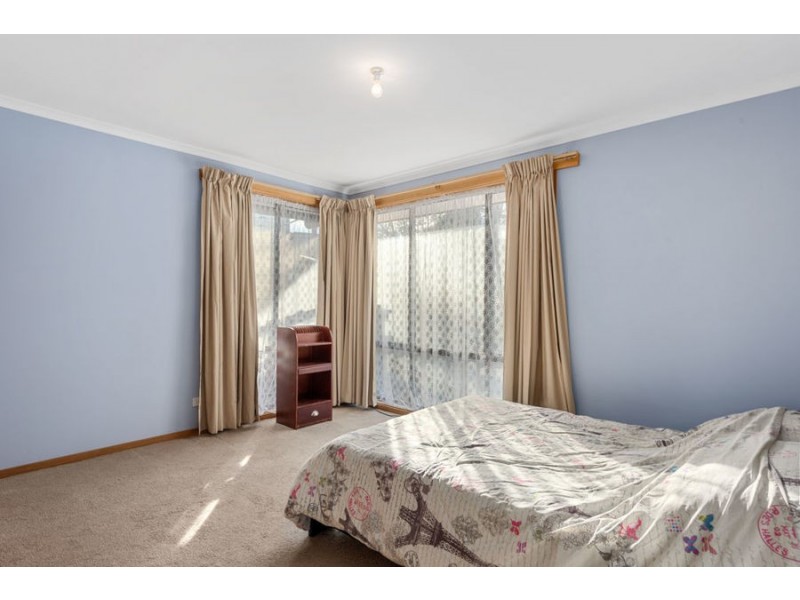 8 Lantana Place, Primrose Sands TAS 7173