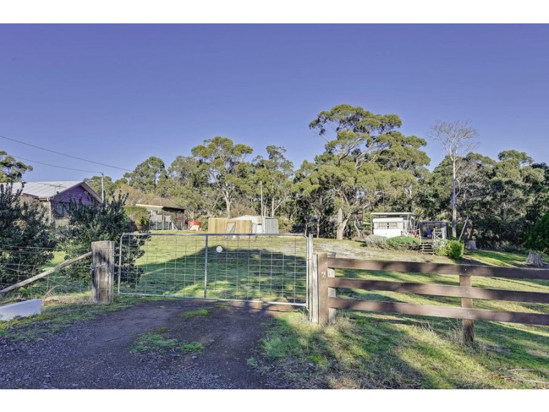 6 Wedge Avenue, White Beach TAS 7184