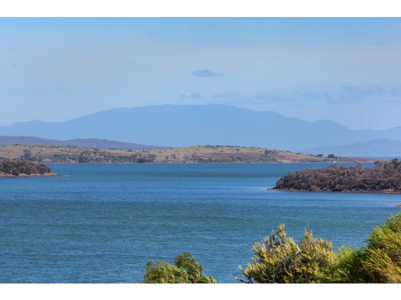 165 Sommers Bay Road, Murdunna TAS 7178