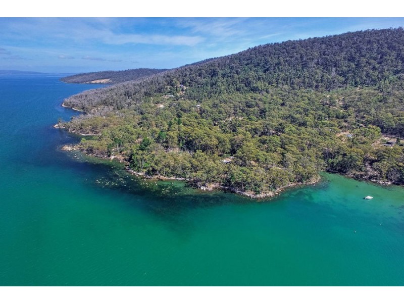 197 Old Jetty Road, Eaglehawk Neck TAS 7179