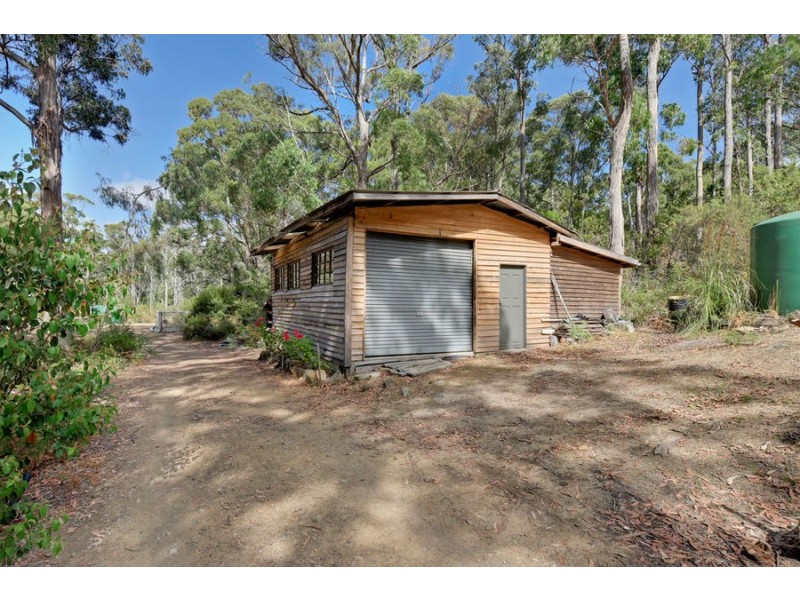 197 Old Jetty Road, Eaglehawk Neck TAS 7179