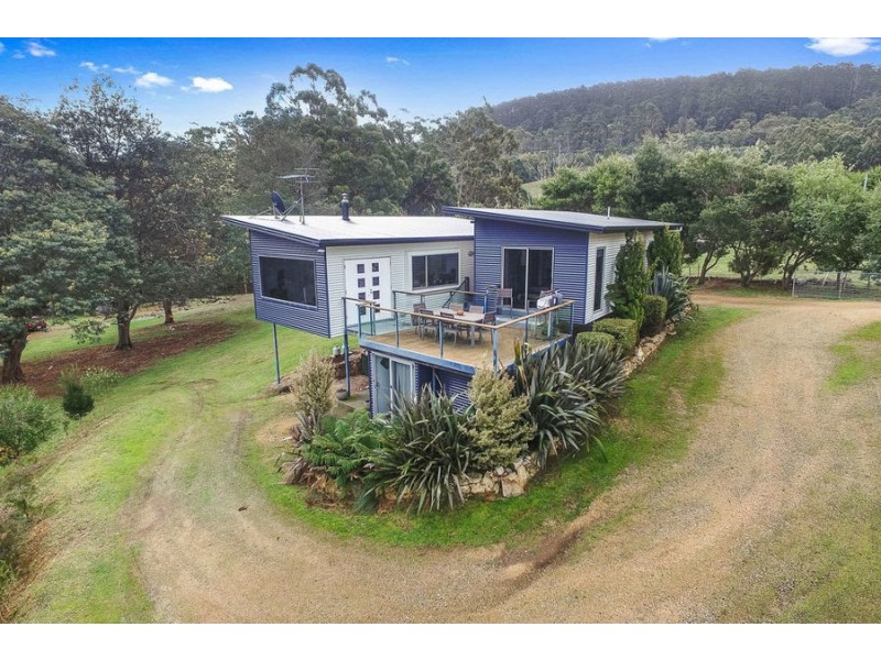 165 Pirates Bay Drive, Eaglehawk Neck TAS 7179