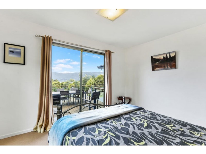 165 Pirates Bay Drive, Eaglehawk Neck TAS 7179