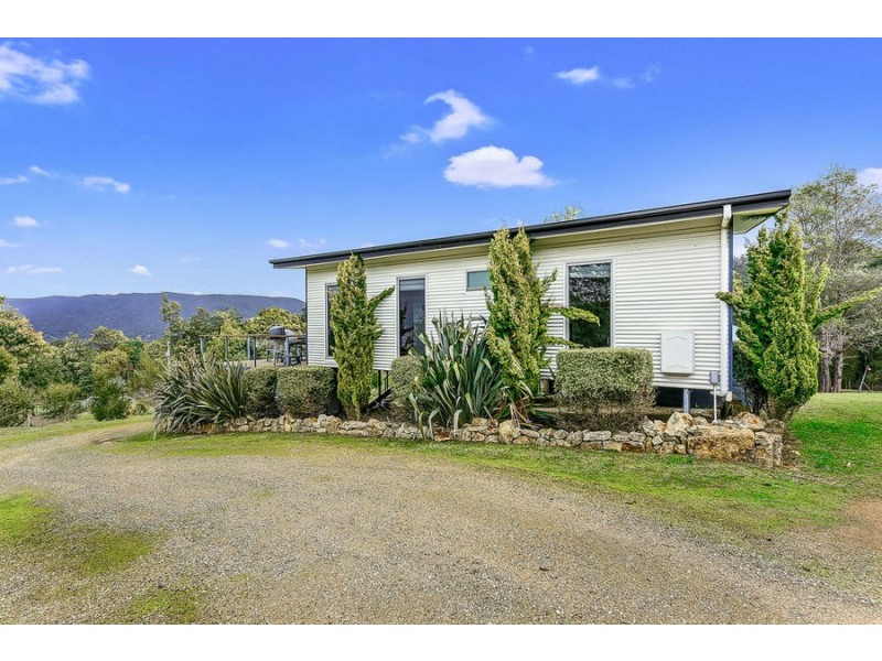 165 Pirates Bay Drive, Eaglehawk Neck TAS 7179