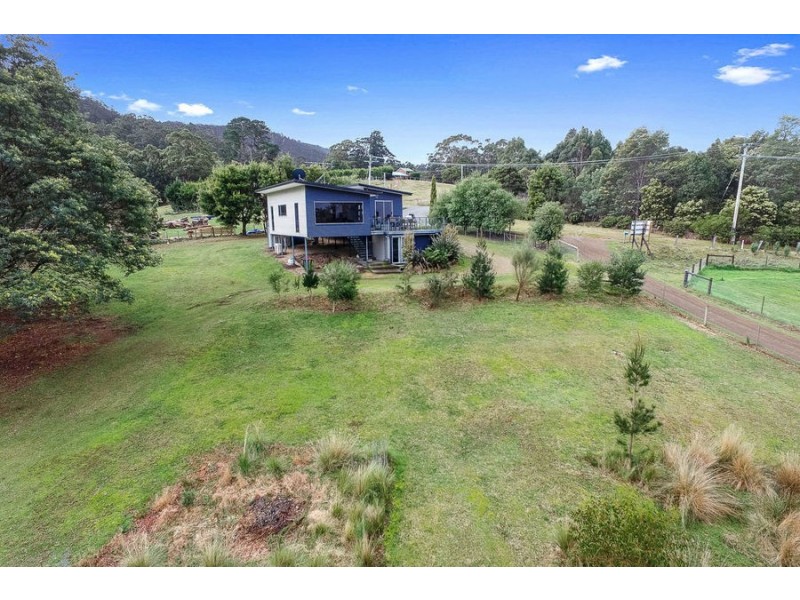 165 Pirates Bay Drive, Eaglehawk Neck TAS 7179