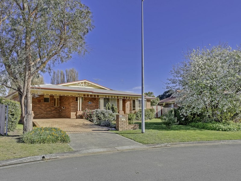 26 Cobblers Street, Seven Mile Beach TAS 7170