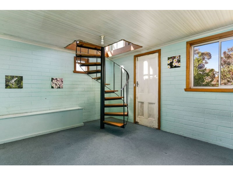 4 Meethenar Street, Carlton TAS 7173