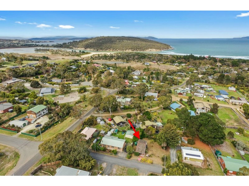 4 Meethenar Street, Carlton TAS 7173