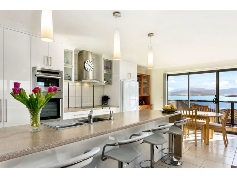 25 Abate Place, Midway Point TAS 7171