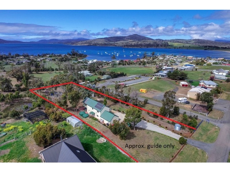 42 Bay Street, Dunalley TAS 7177