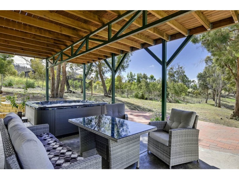 42 Bay Street, Dunalley TAS 7177