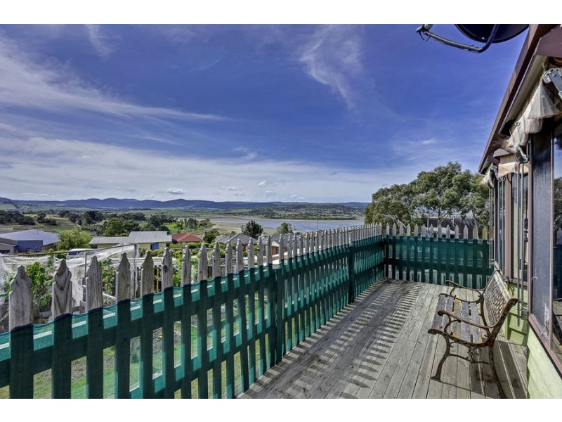 42 Honolulu Street, Midway Point TAS 7171