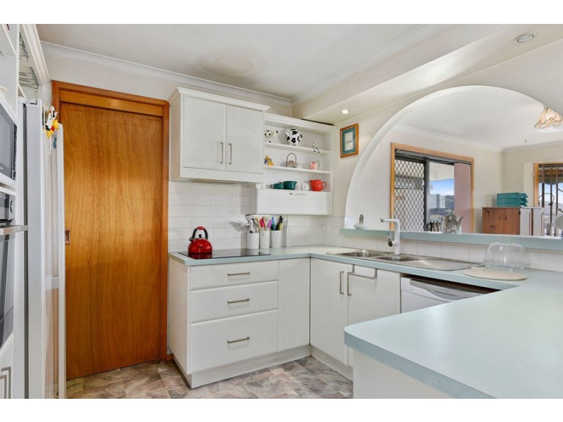 42 Honolulu Street, Midway Point TAS 7171